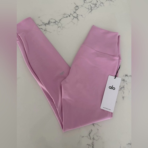 Alo Yoga High Waist Airlift Leggings Candy Heart Pink Size Small NWT - Picture 2 of 5